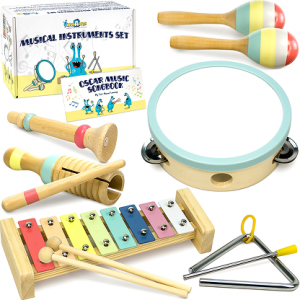 Musical toy instruments set